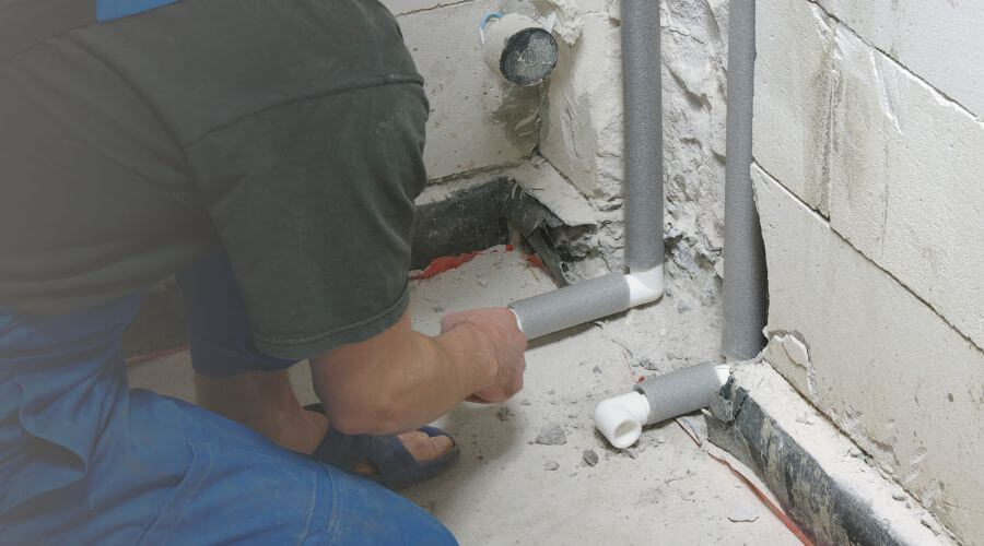 Expert burst pipe repair services in Quincy, IN